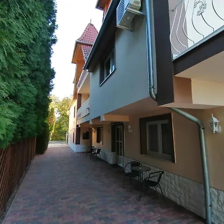 דירה Magdalena Apartmanhaz Hévíz