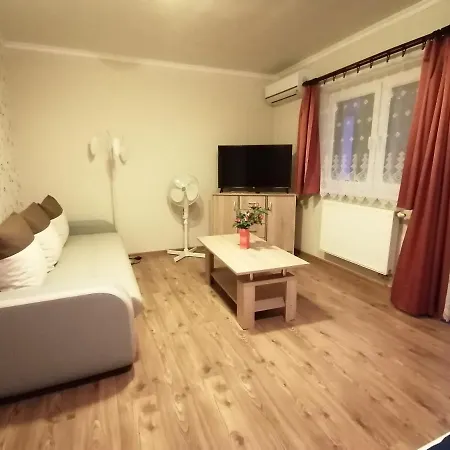 Magdalena Apartmanhaz アパート