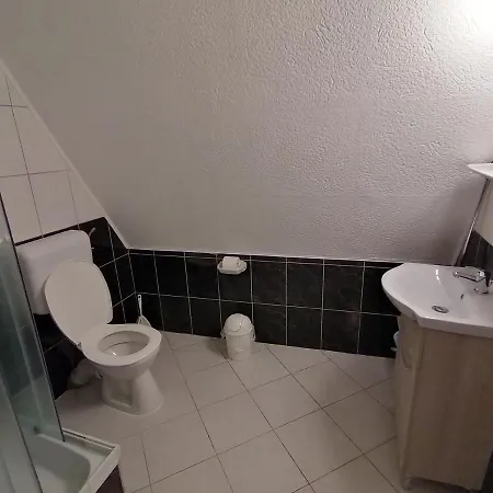 דירה Magdalena Apartmanhaz *