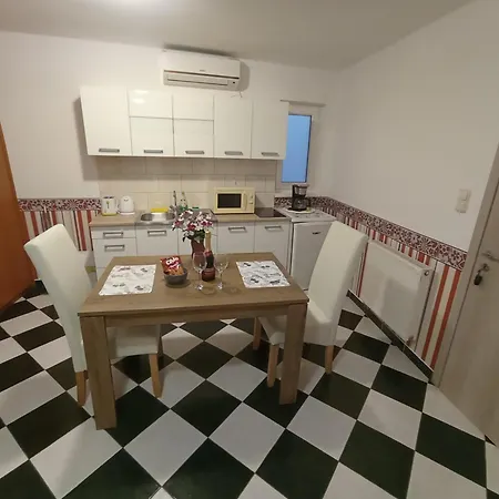 דירה Magdalena Apartmanhaz