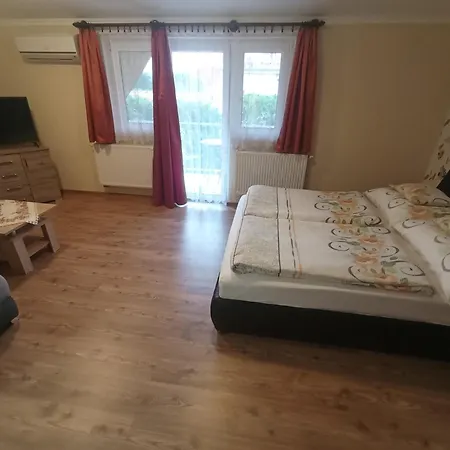 דירה Magdalena Apartmanhaz