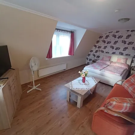 Διαμέρισμα Magdalena Apartmanhaz Hévíz